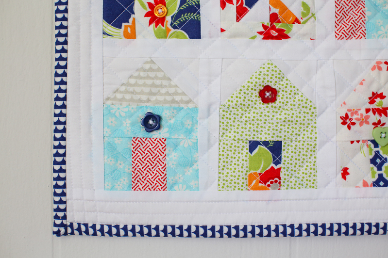 Mini House Quilt, miss kate fabric, moda fabrics, thimbleblossoms mini quilt, pinwheel houses quilt, quilts with buttons