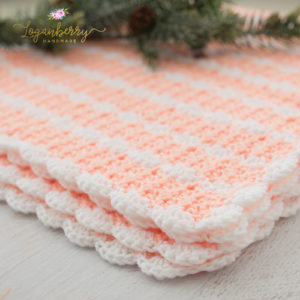 peaches and cream crochet baby blanket, baby blanket crochet pattern, crochet baby blanket tutorial, free crochet pattern, how to crochet a baby blanket, crochet blanket with scallop trim, scallop edge crochet blanket, peach blanket, pink and white blanket