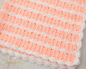 cats and blankets, cat on a blanket, peaches and cream crochet baby blanket, baby blanket crochet pattern, crochet baby blanket tutorial, free crochet pattern, how to crochet a baby blanket, crochet blanket with scallop trim, scallop edge crochet blanket, peach blanket, pink and white blanket