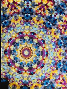 abstract quilt, round, circle, quilt show