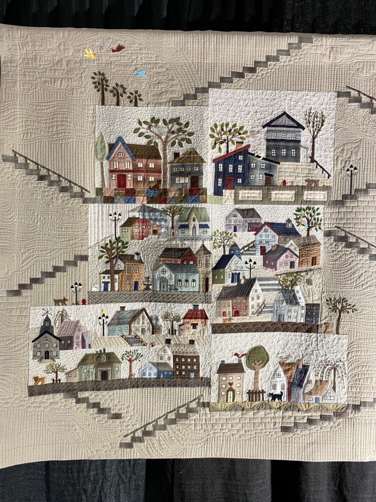 house-neighborhood-quilt-loganberry-handmade